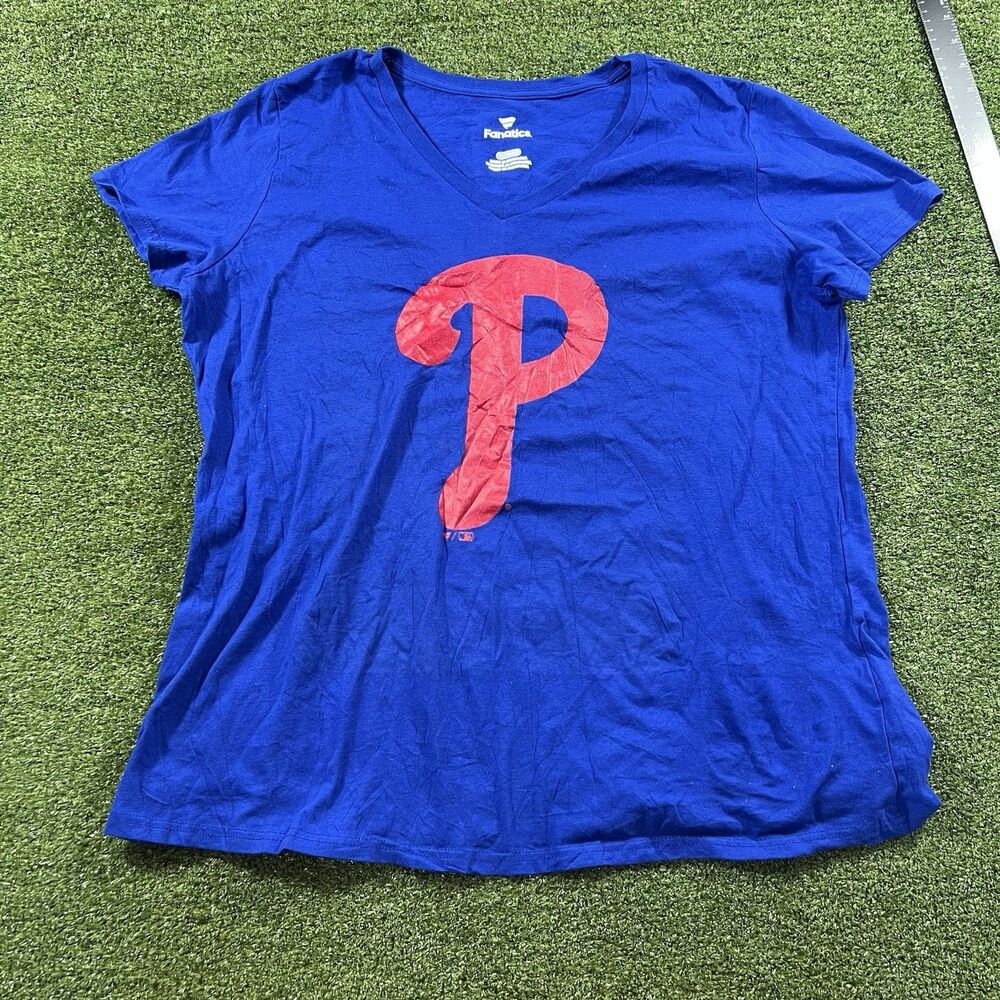 Fanatics Philadelphia Phillies Women's V-Neck T-Shirt Size XL NWOT